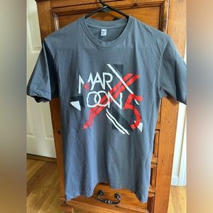 Maroon 5 concert t shirt